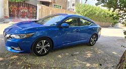 نیسان سێنترا